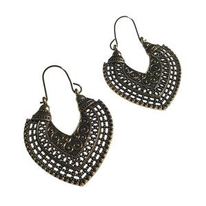 Gold Tone Bohemian Style Dangling Hook Earrings Filigree Heart Lightweight